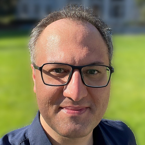 Photo of Mehdi Montakhabi